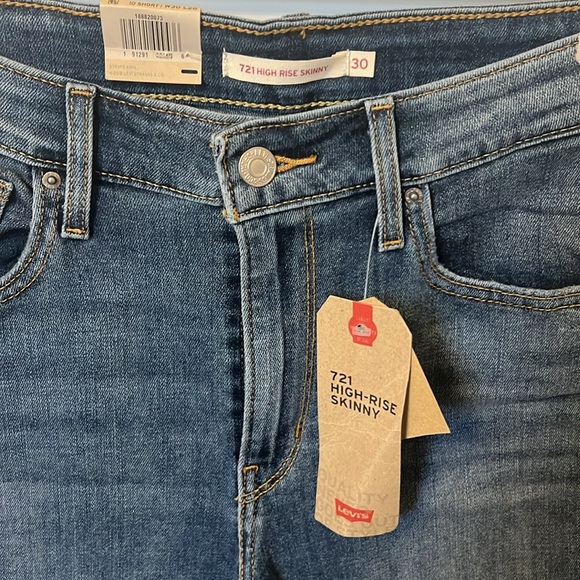 NWT Levi’s 721 High-Rise Skinny Jeans - Picture 5 of 8